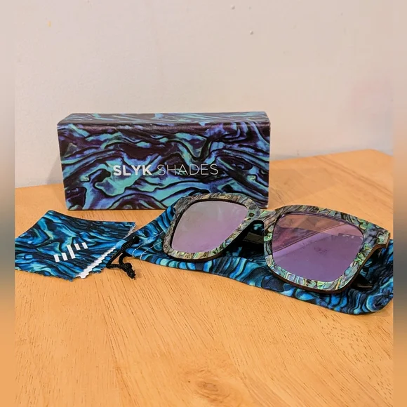 SLYK Shades - Vixen Abalone Ebony | Violet - Picture 2 of 6